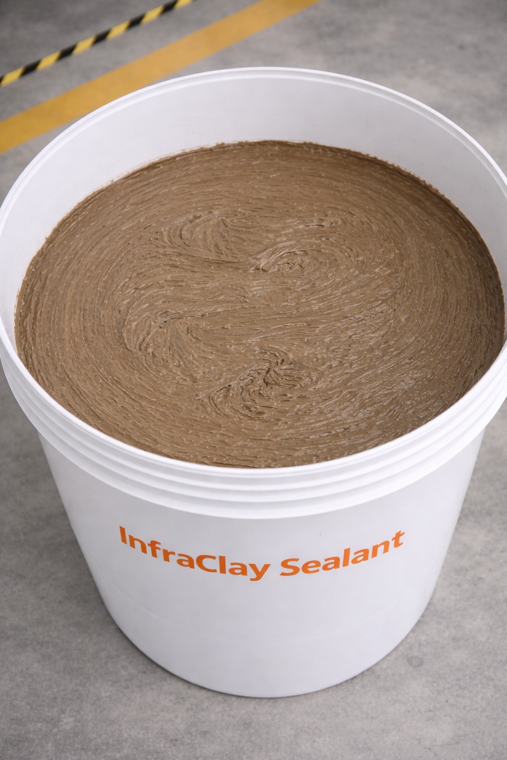 Bentonite Sealant for GCL Overlaps: InfraClay Sealant image
